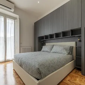 Appartamento Rione Prati Elegant With Balcony, Roma